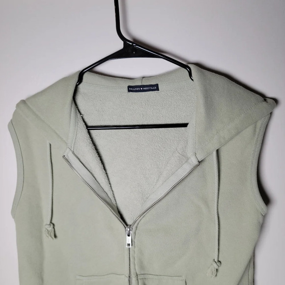 Brandy Melville Light Green Hooded Zip-Up Vest Sweater | One Size - Picture 4 of 8